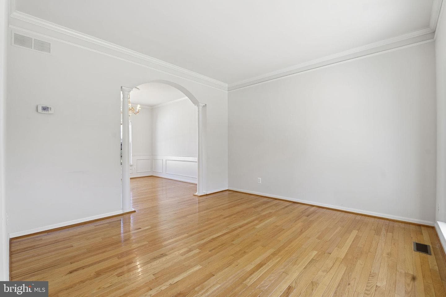 1239 Whispering Woods Way photo 9