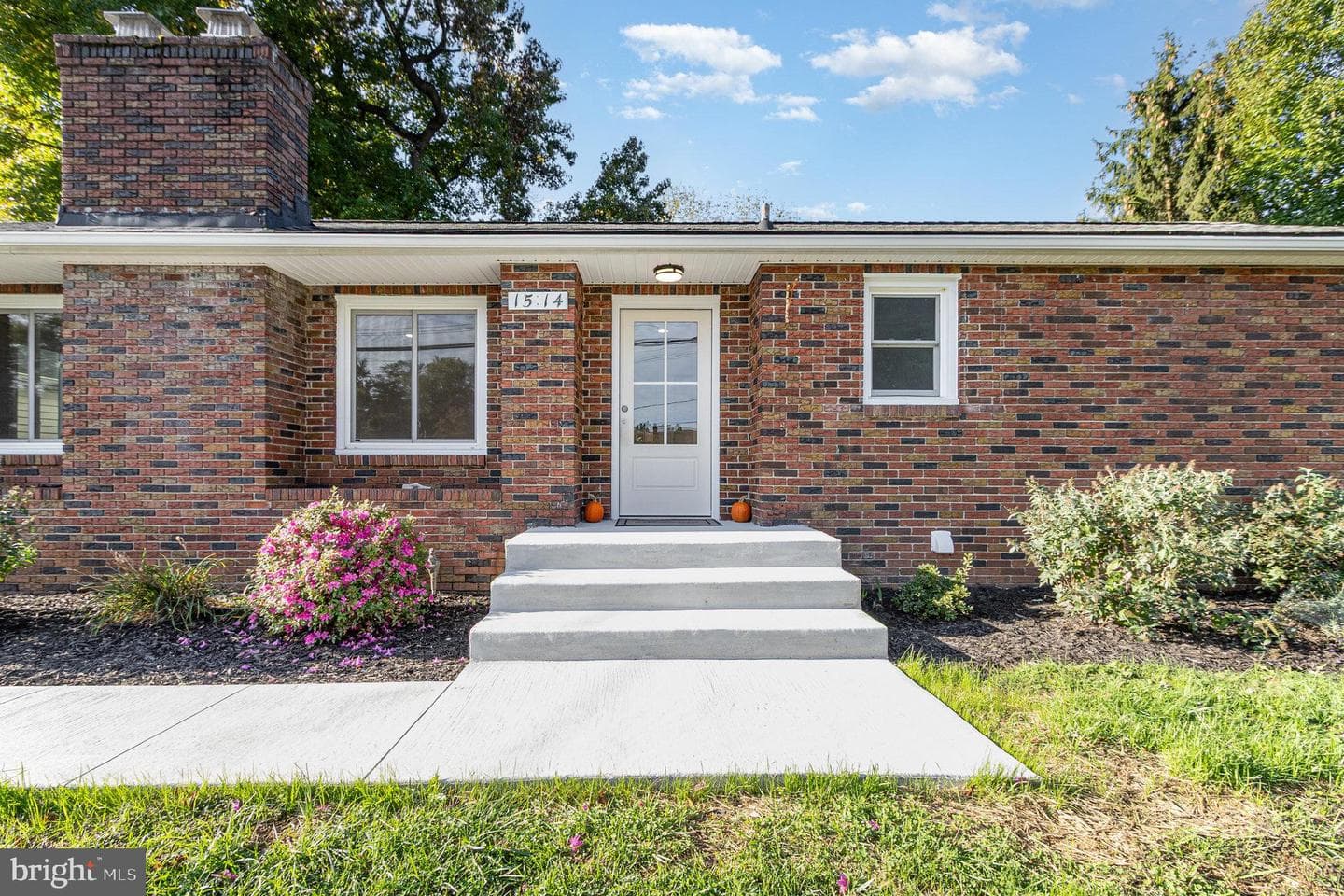 1514 Superior Street photo 43