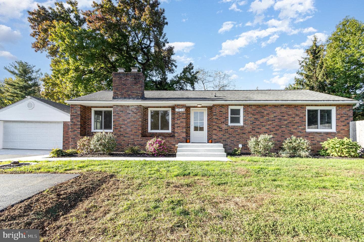 1514 Superior Street photo 44