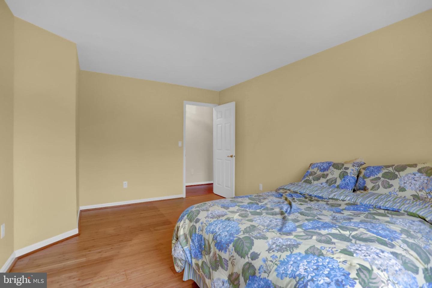 1714 Sable Court photo 38