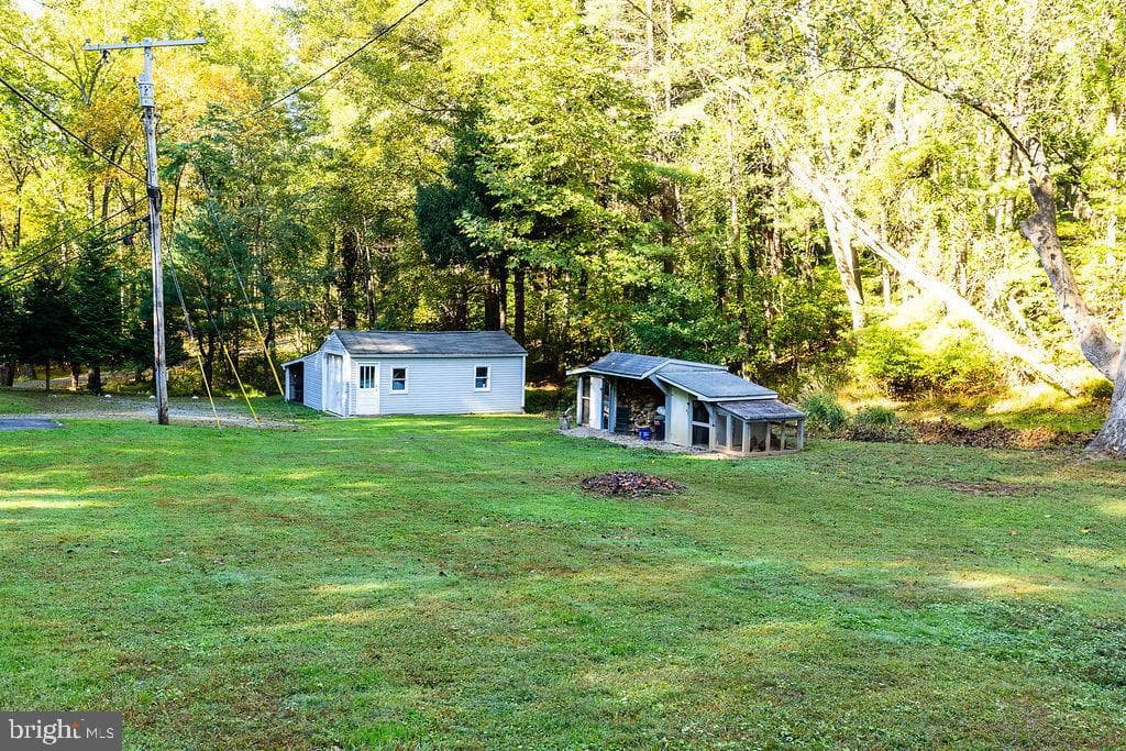 16 Cherry Hill Road photo 37
