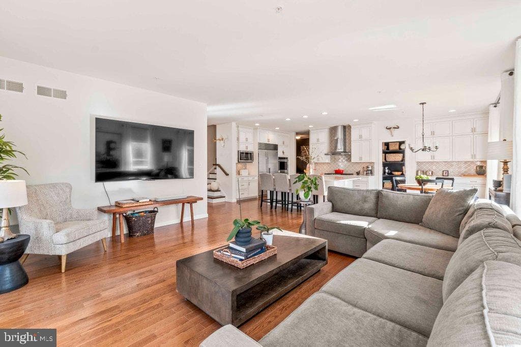 1838 Braavos Court photo 5