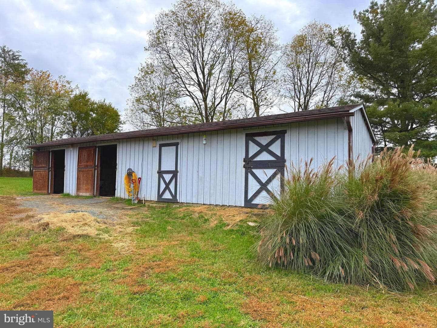 908 Priestford Road photo 47