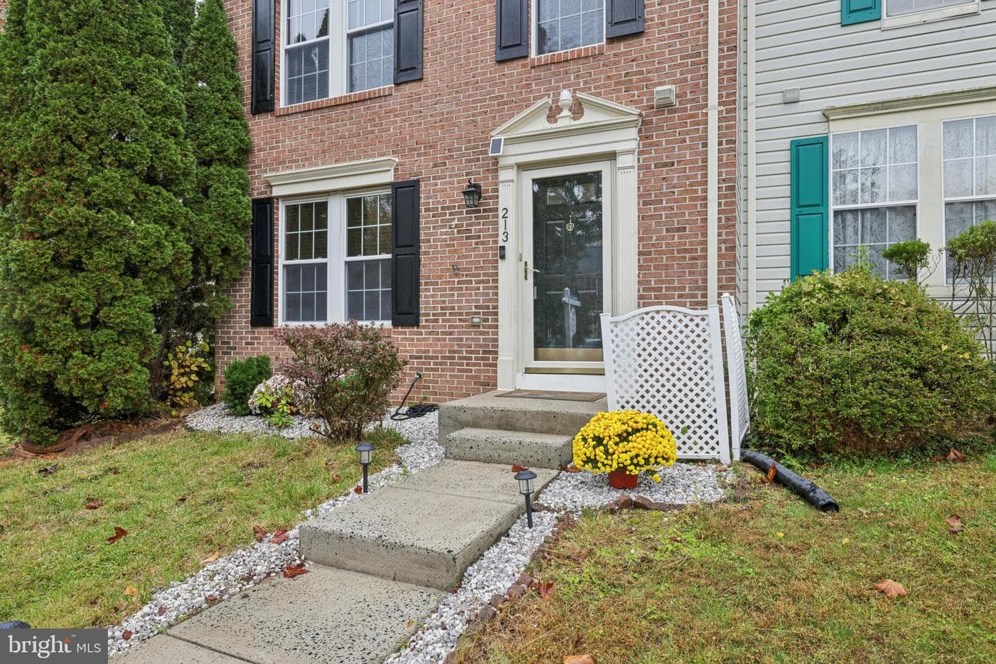 213 High Meadow Terrace photo 2