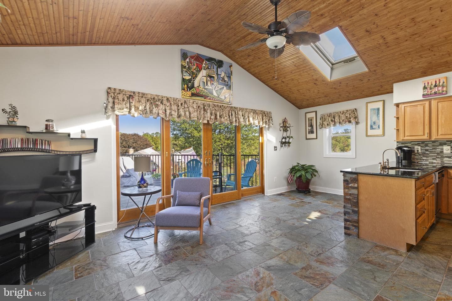1502 Boggs Road photo 7