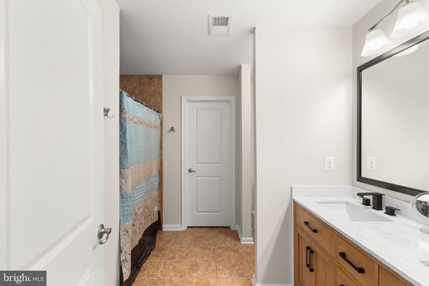 1116 Melissa Court photo 18