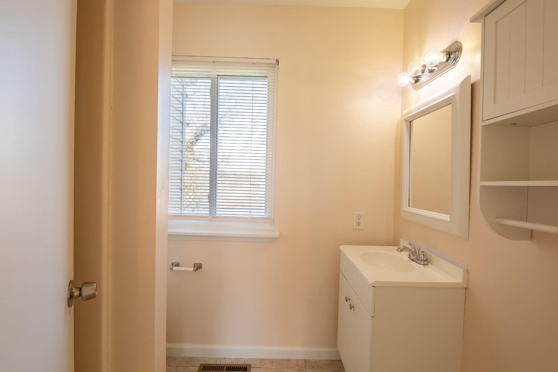 610 Country Club Road photo 28