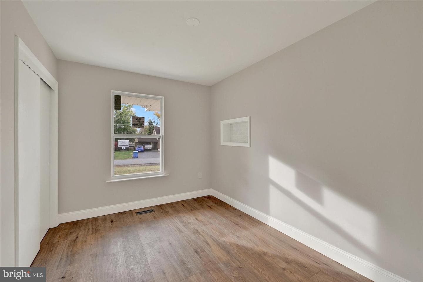 2300 Shannon Road photo 12