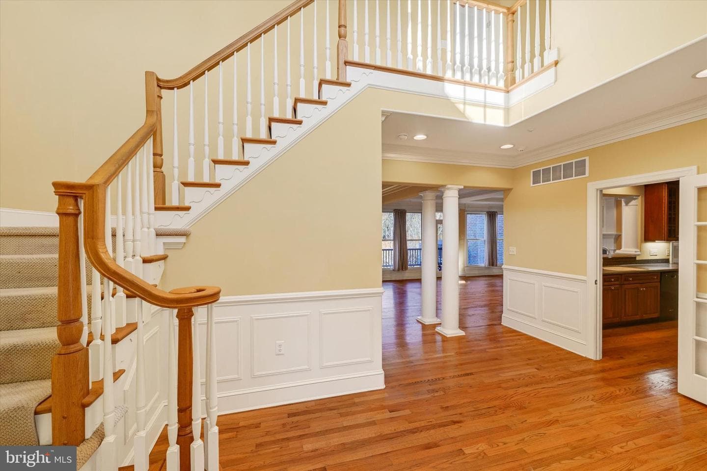 1510 Parkland Drive photo 4