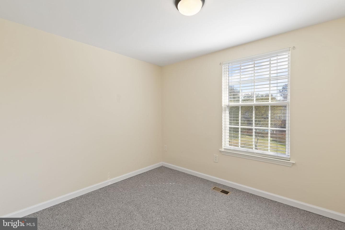 2727 Beckon Drive photo 17