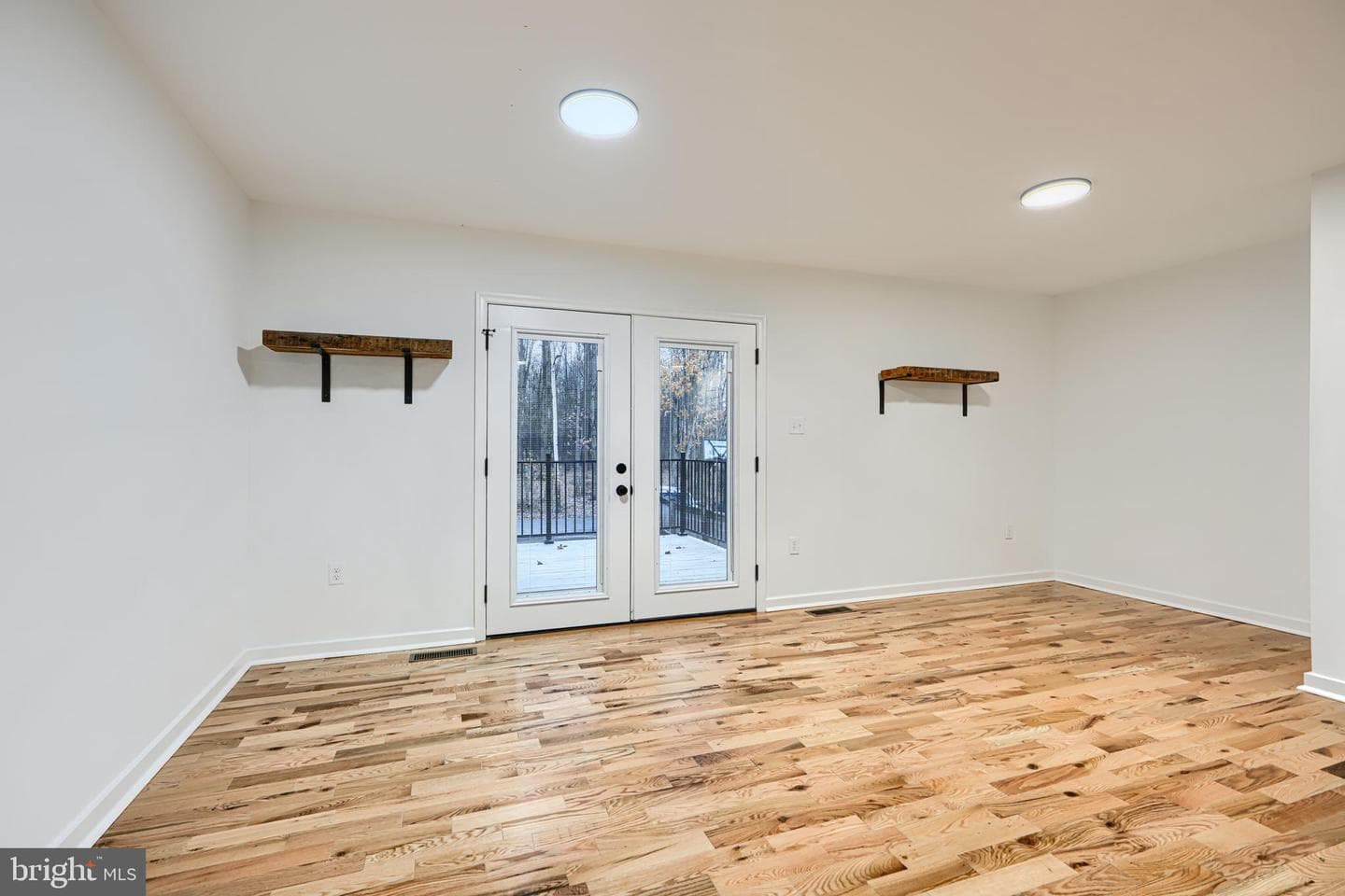 131 Farm Road photo 10