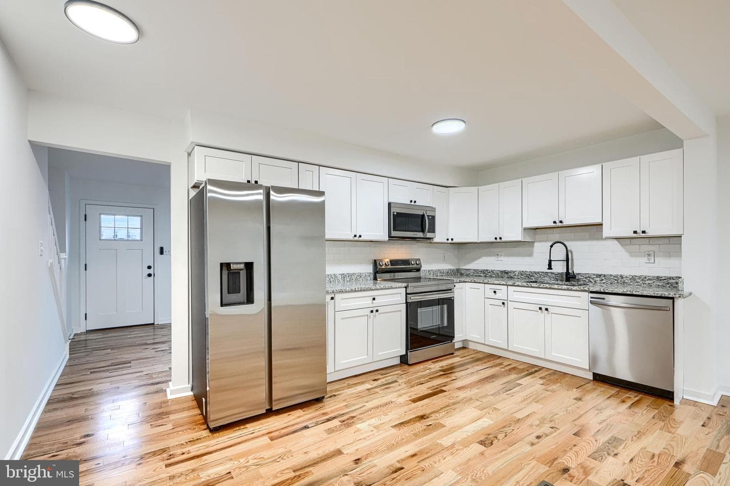 131 Farm Road photo 7