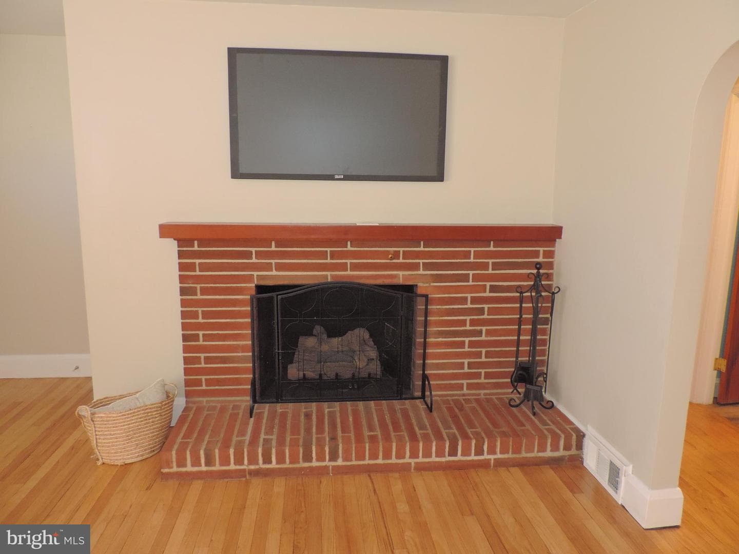 304 S Parke Street photo 12