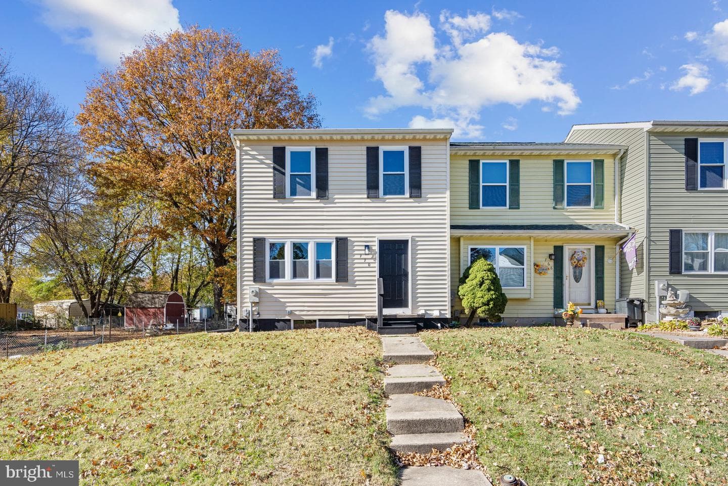 770 Custis Street photo 2