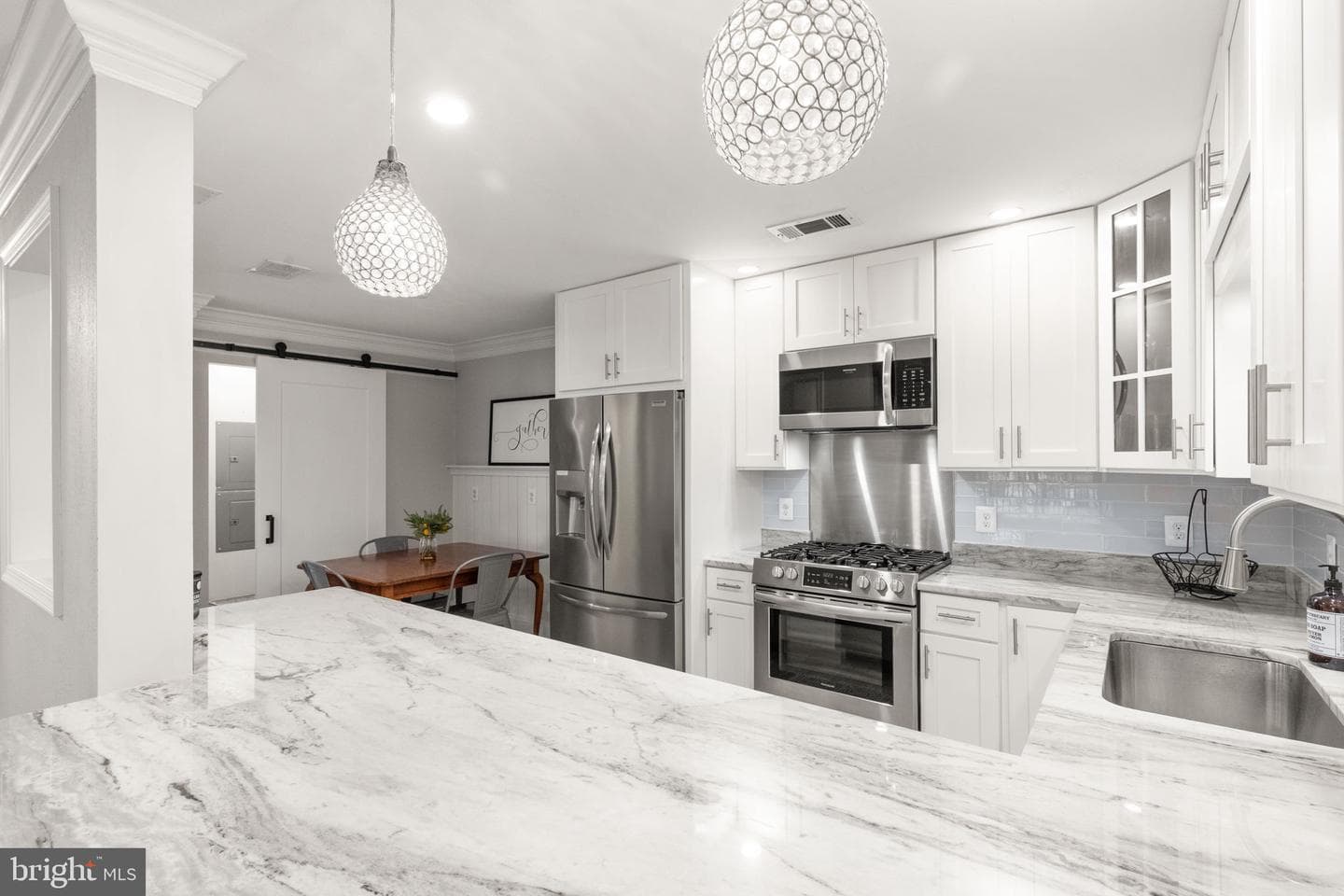 296 Canterbury Road #296-F photo 4