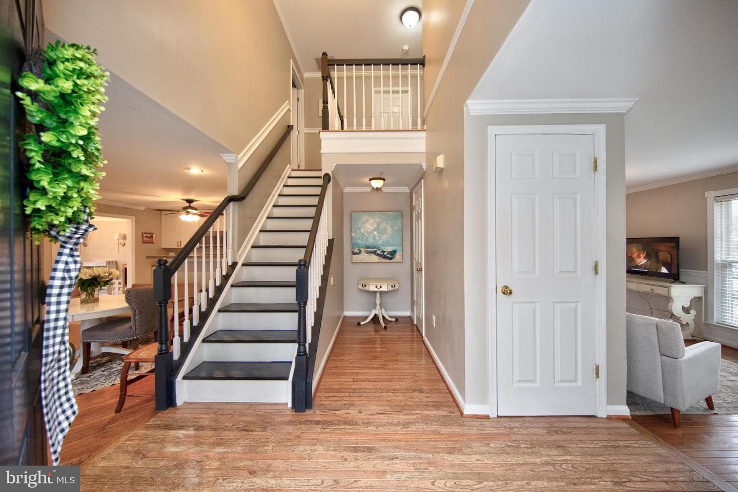 714 Shallow Ridge Court photo 3