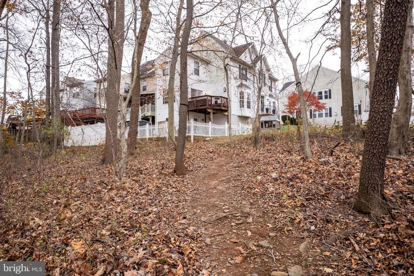 714 Shallow Ridge Court photo 37