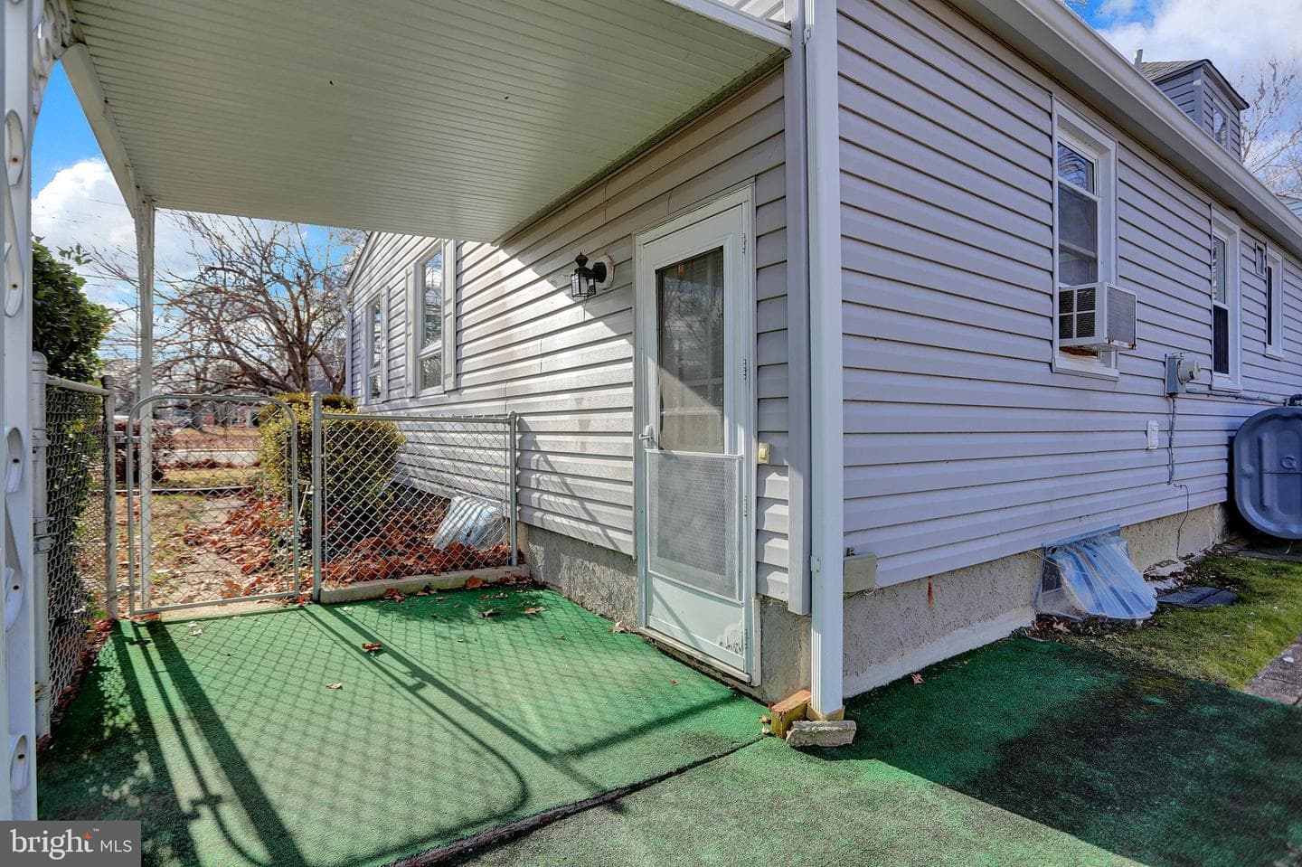 801 Lafayette Street photo 32