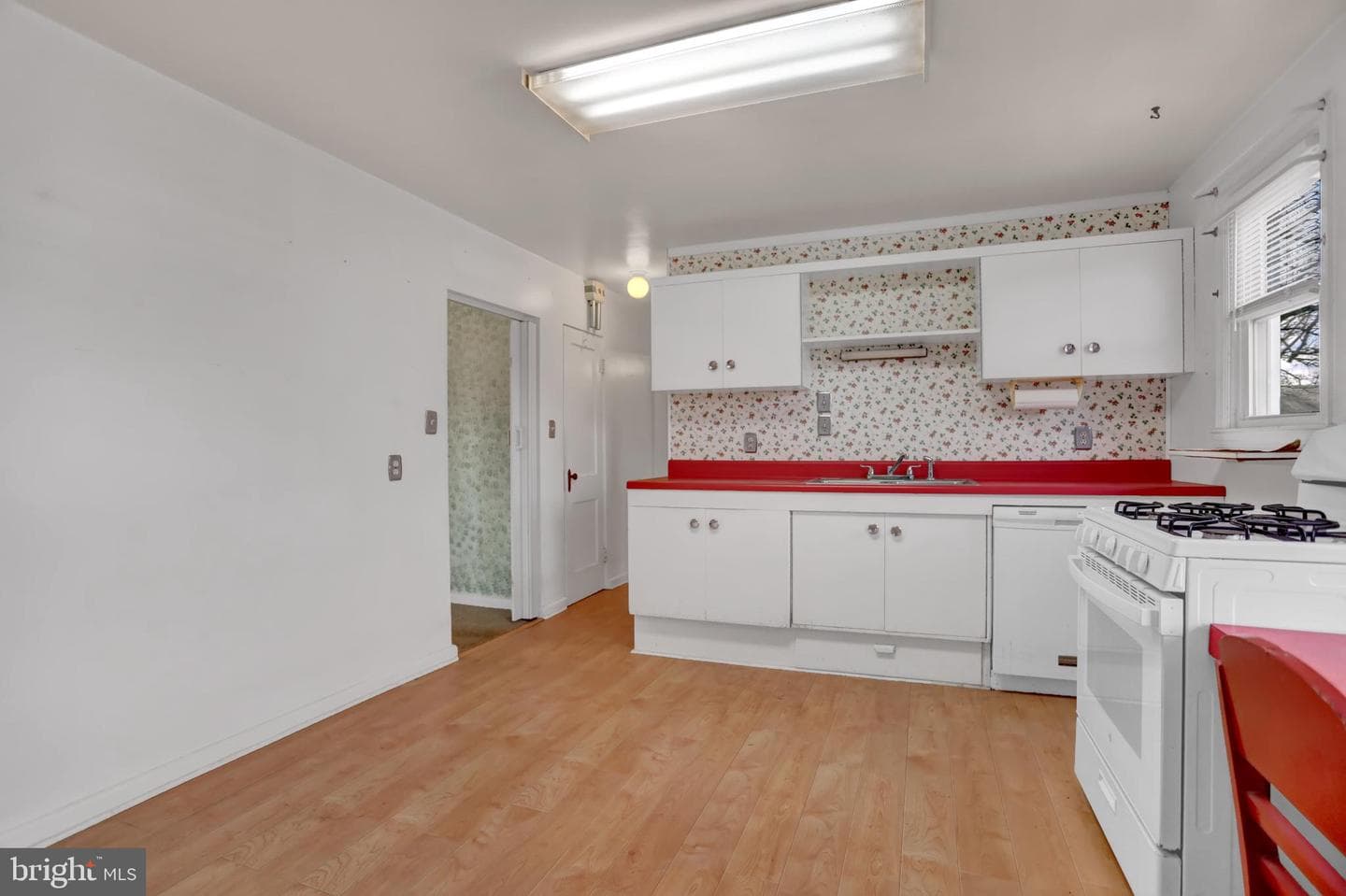 801 Lafayette Street photo 8