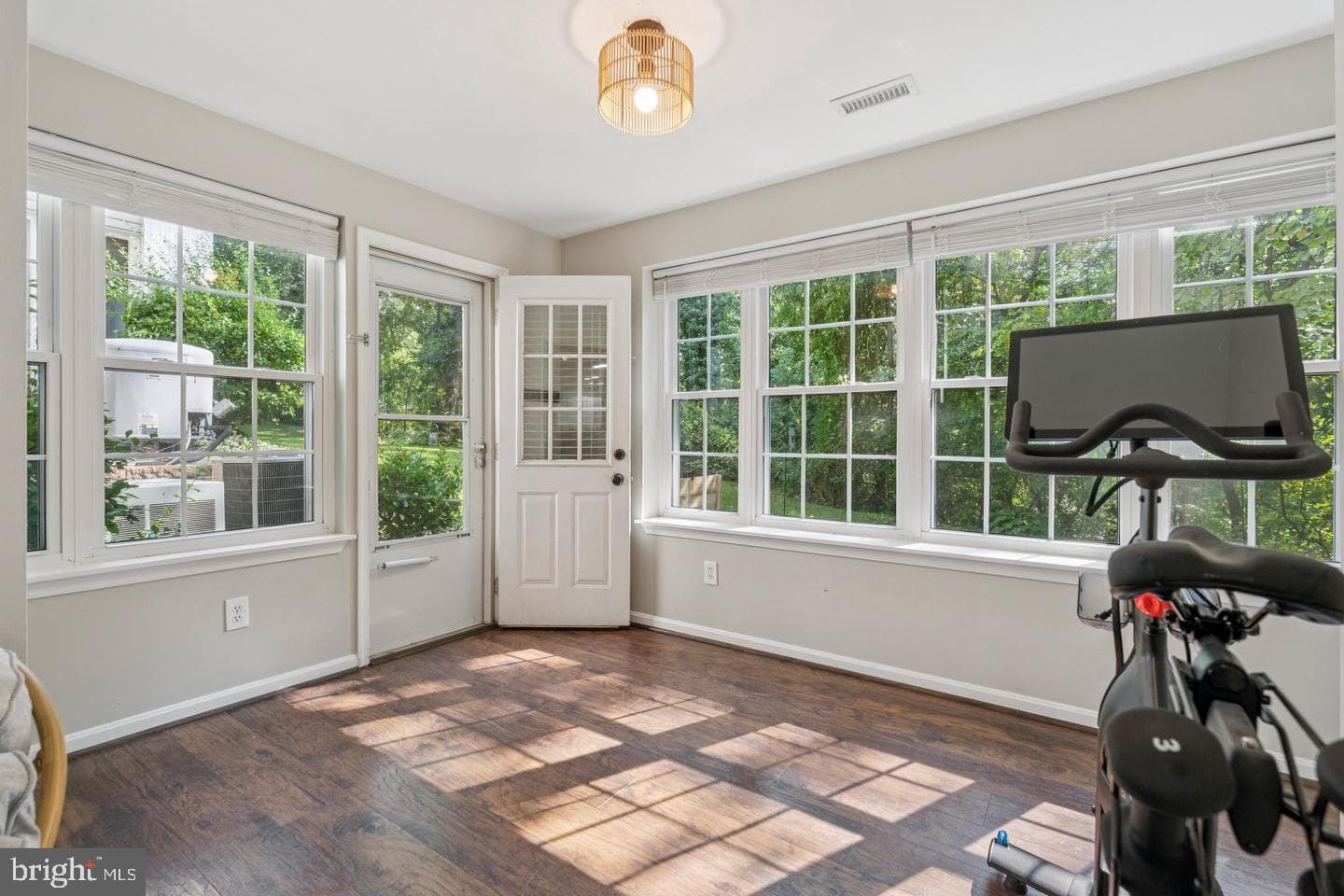 606 Squire Lane #606-A photo 19