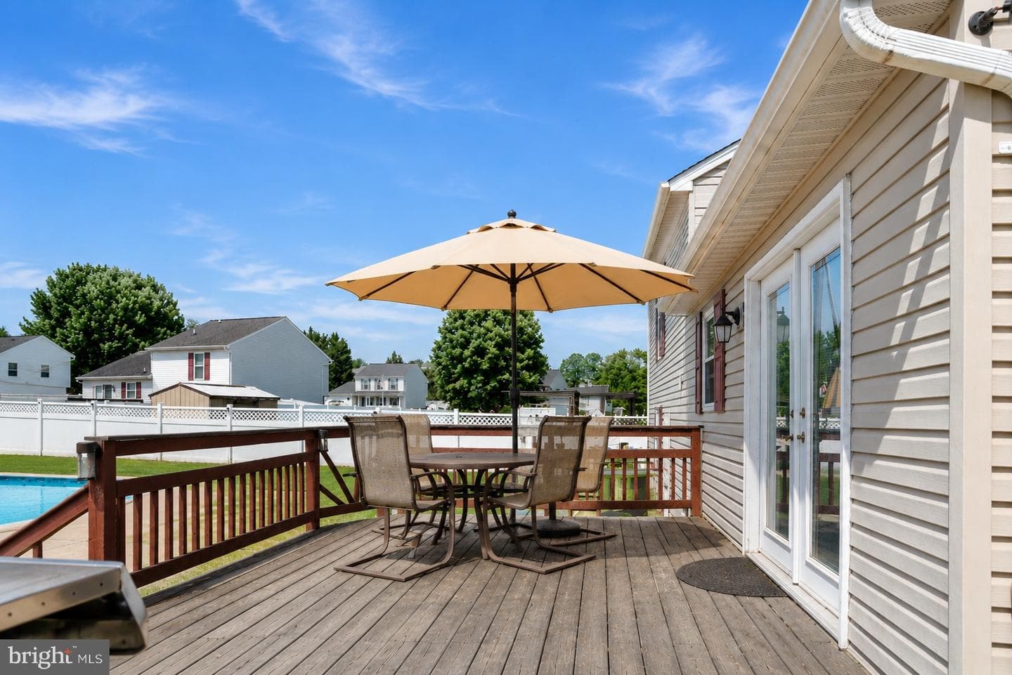903 Harvey Lane photo 4