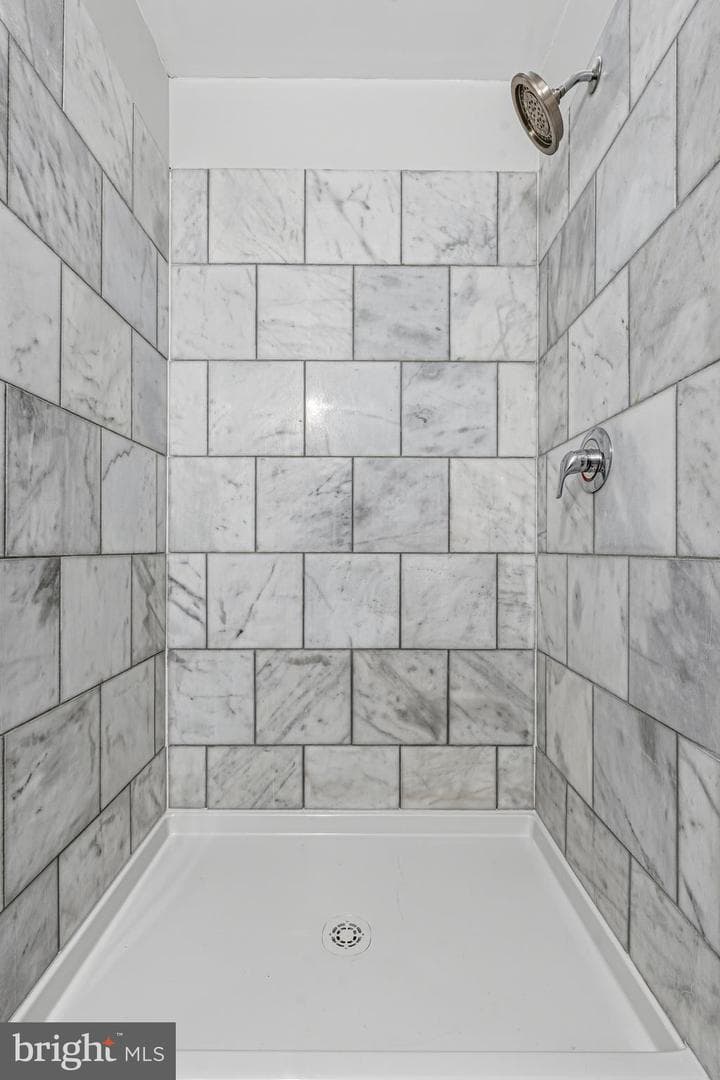 617 English Ivy Way photo 28