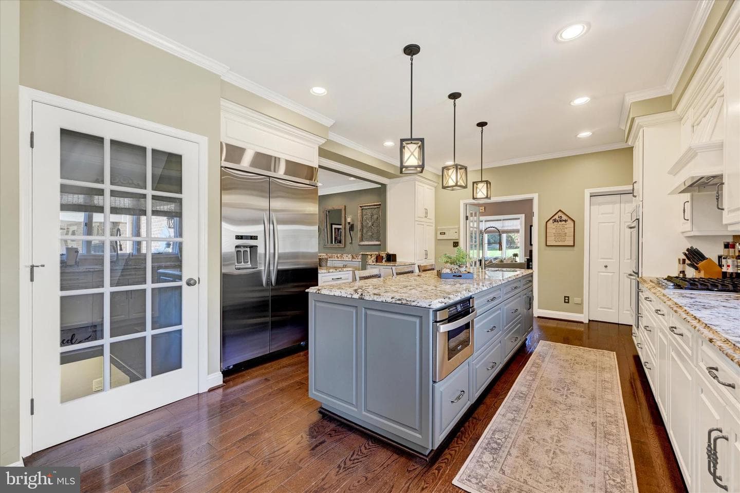 1105 E Wheel Road E photo 17