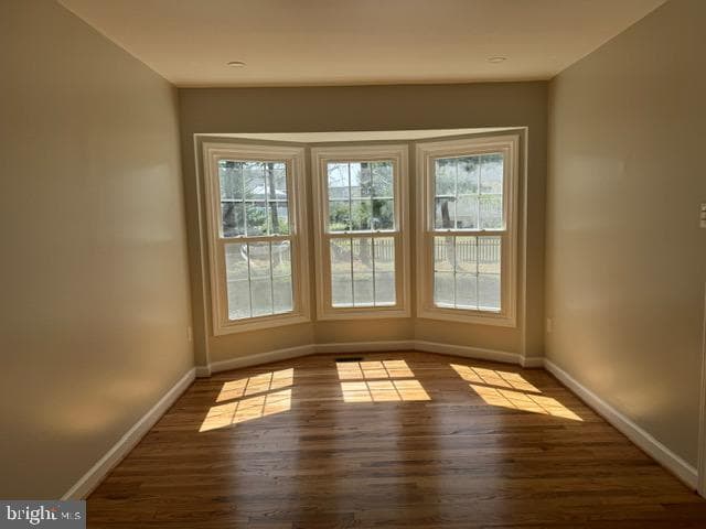 903 Garland Court photo 4