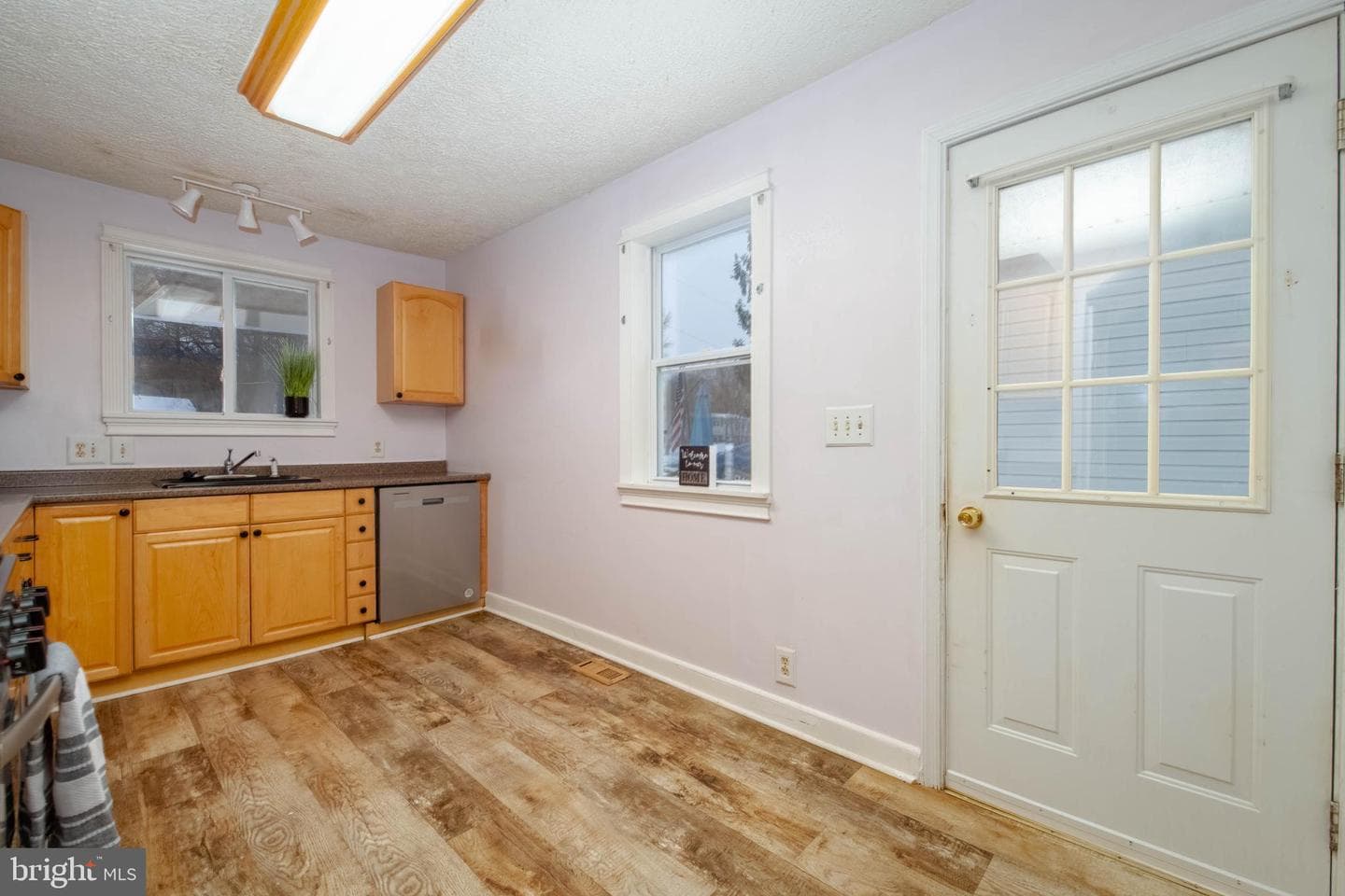 449 S Law Street photo 12