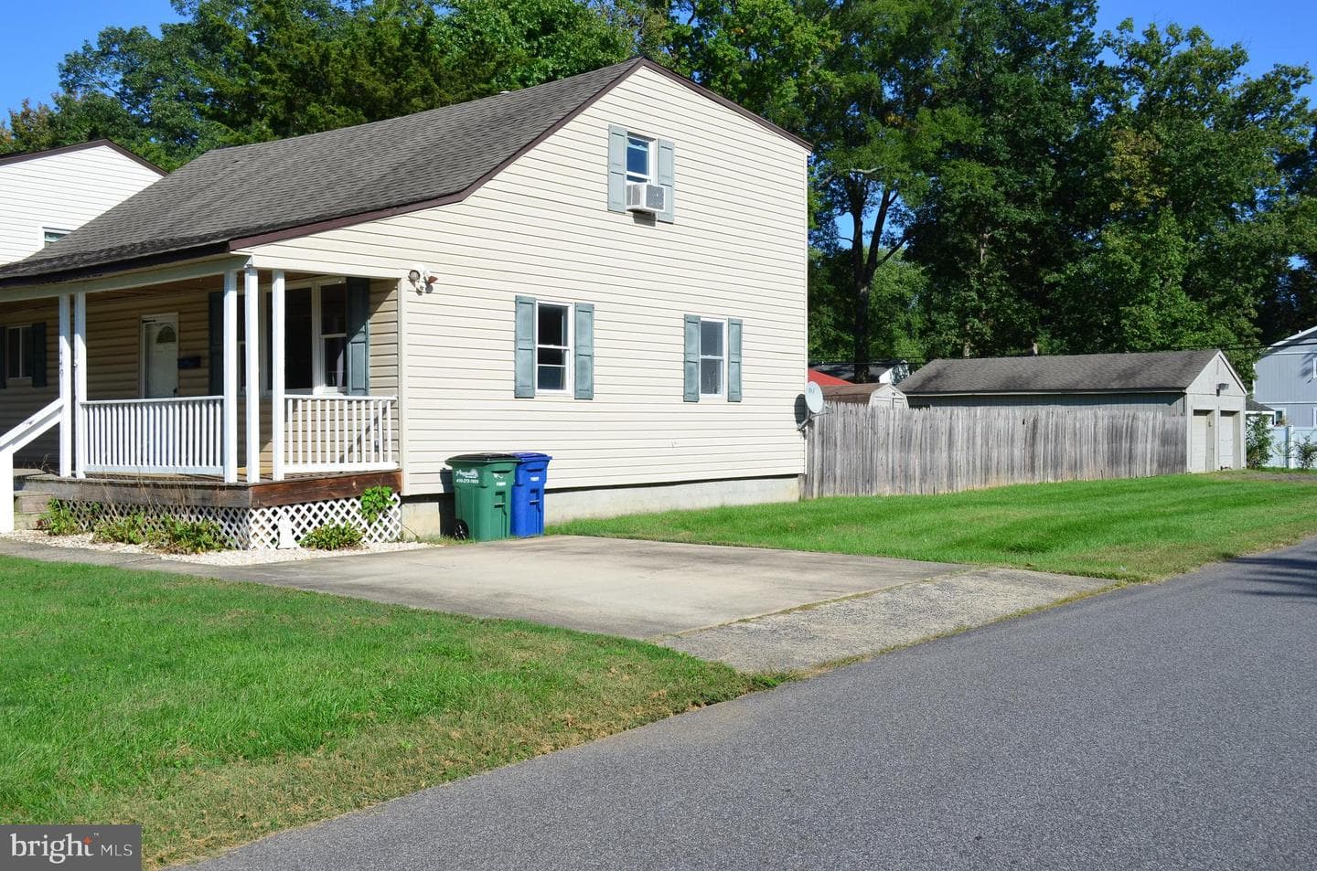 449 S Law Street photo 36
