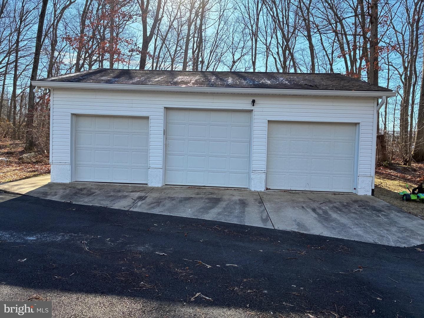 413 Trimble Road photo 51