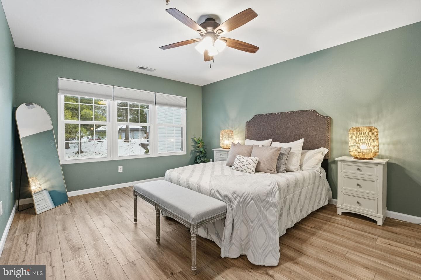 604 Churchill Road #604-I photo 14