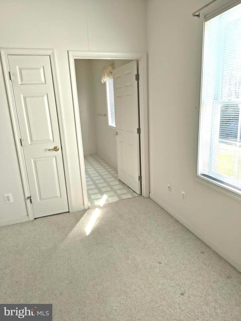 1604 S Tollgate Road photo 34