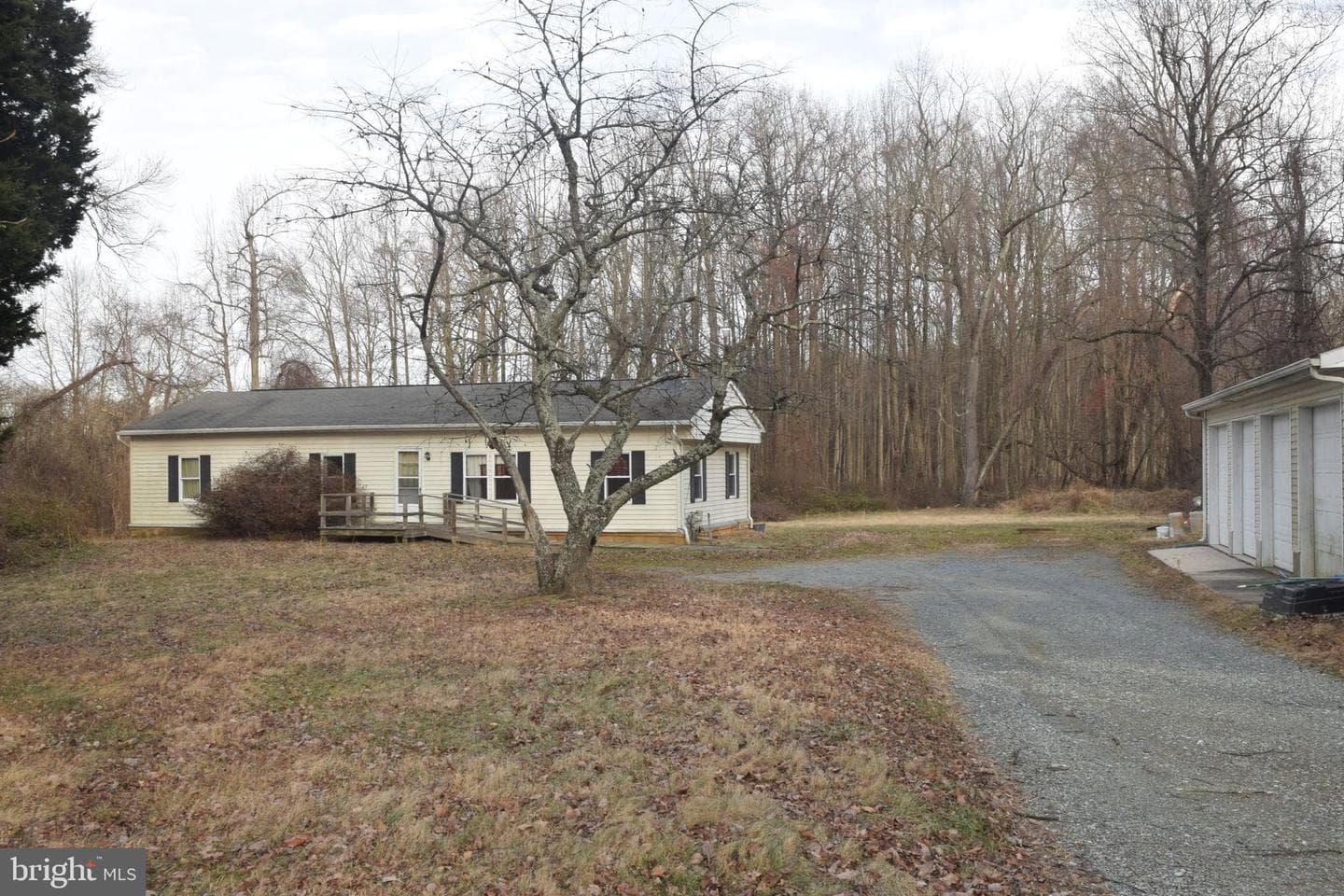 4212 Kevin Road photo 2