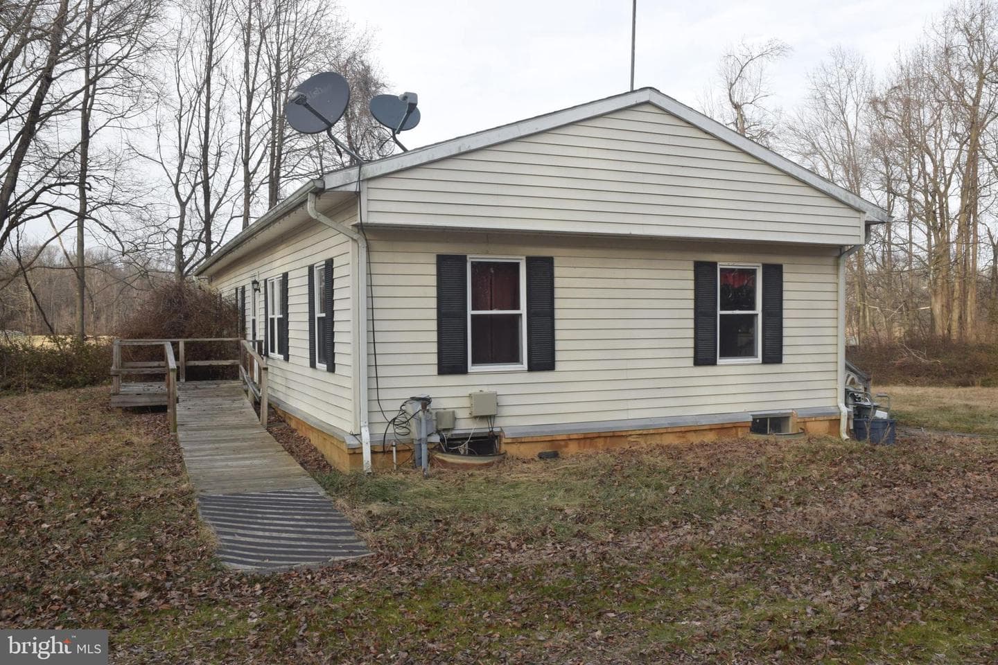 4212 Kevin Road photo 3