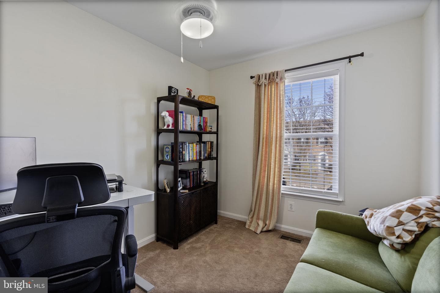 243 Mary Jane Lane photo 25