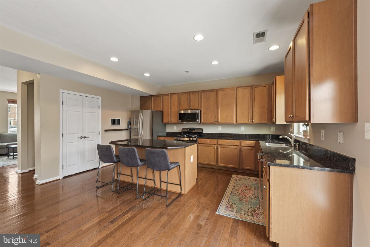 2909 Islay Court photo 10