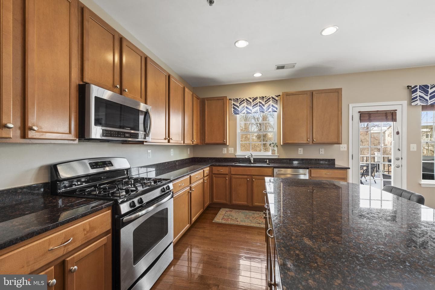 2909 Islay Court photo 11