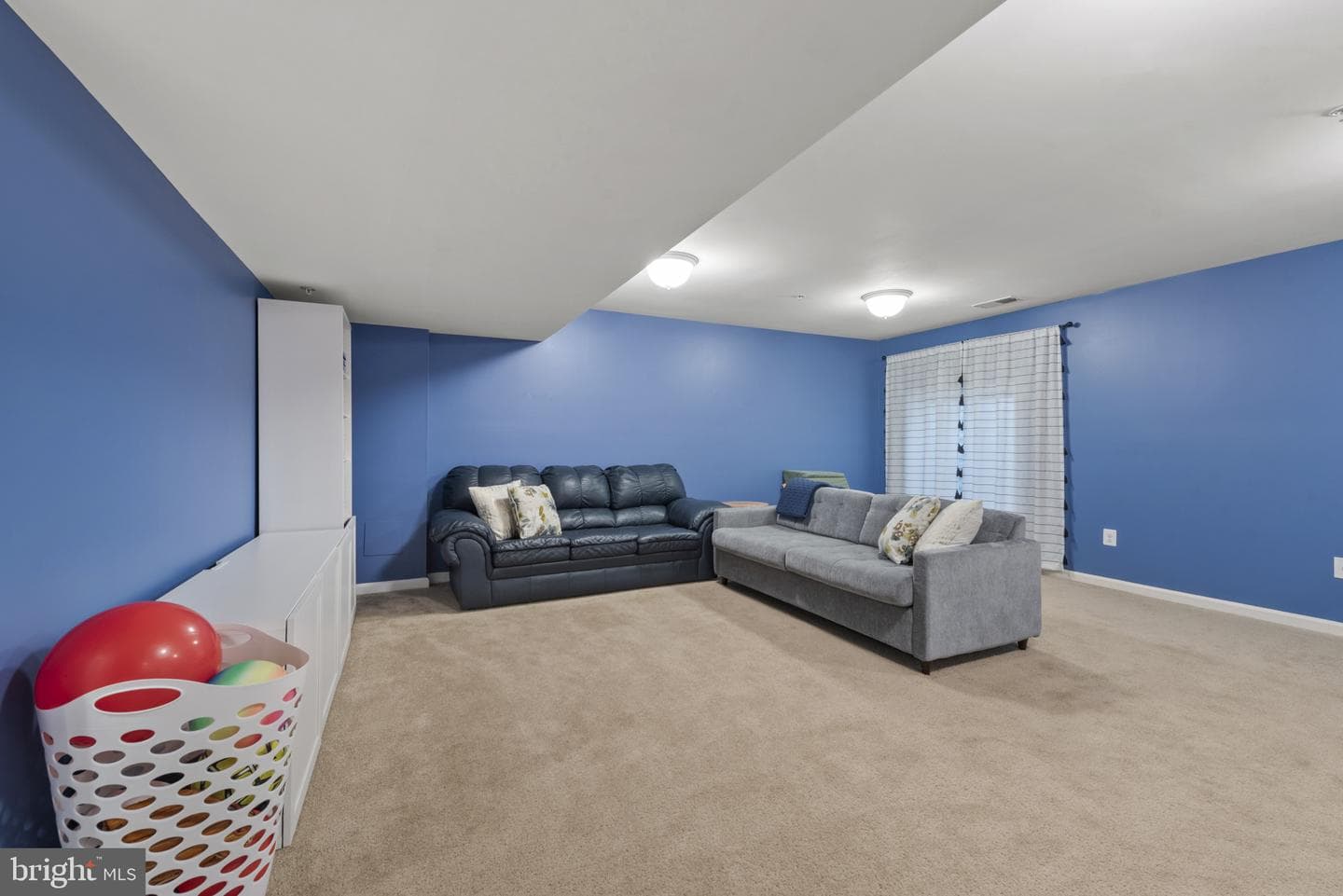 2909 Islay Court photo 32