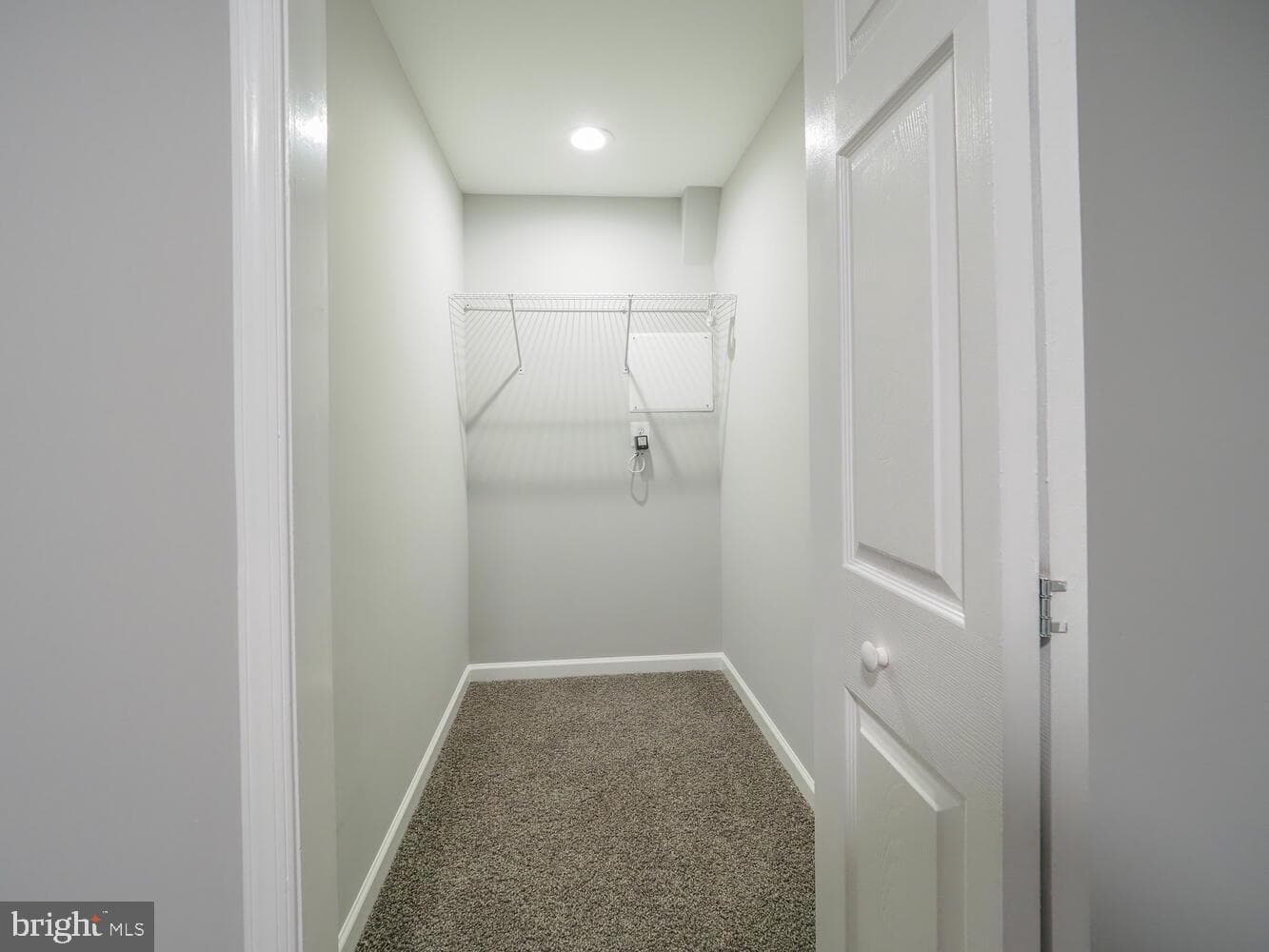 1335 N Sewards Court photo 52