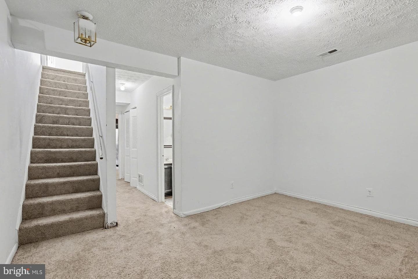 834 W Spring Meadow Court photo 16
