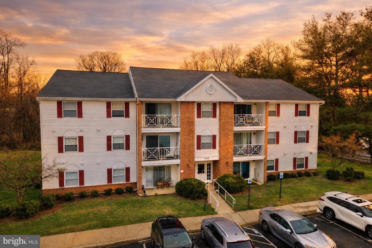 1210 Mist Wood Court #302