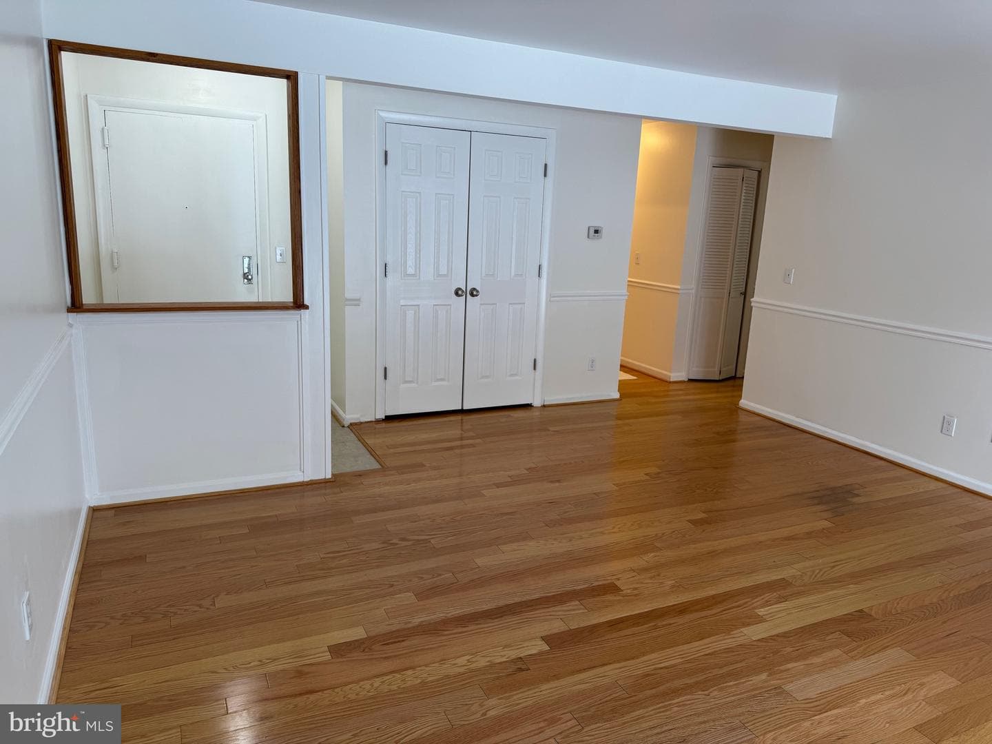 206 Crocker Drive photo 5