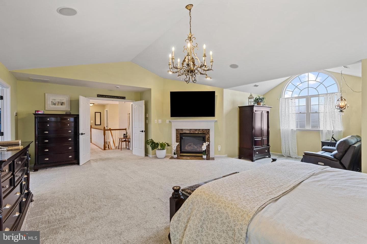 2109 Winstone Court photo 20