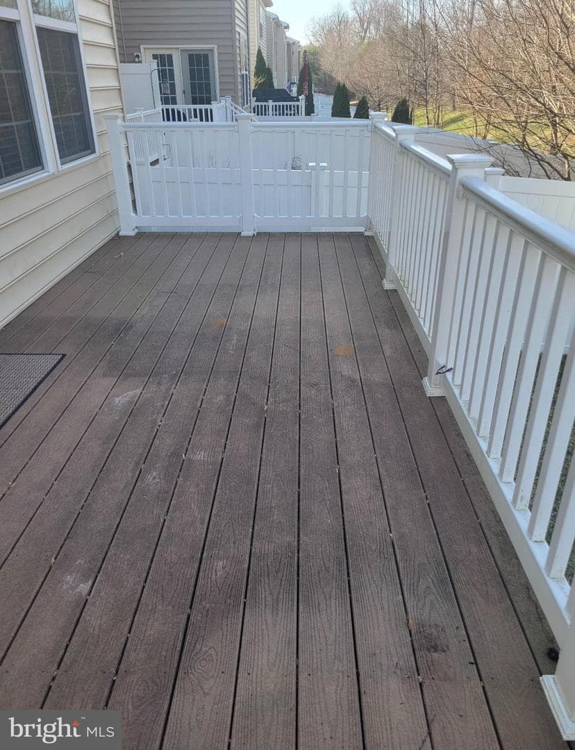 1652 Livingston Drive photo 37