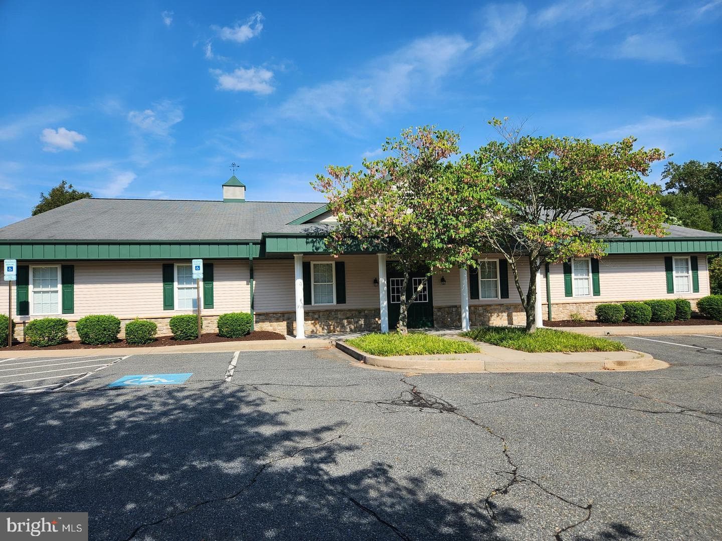 2033 Mardic Drive photo 66