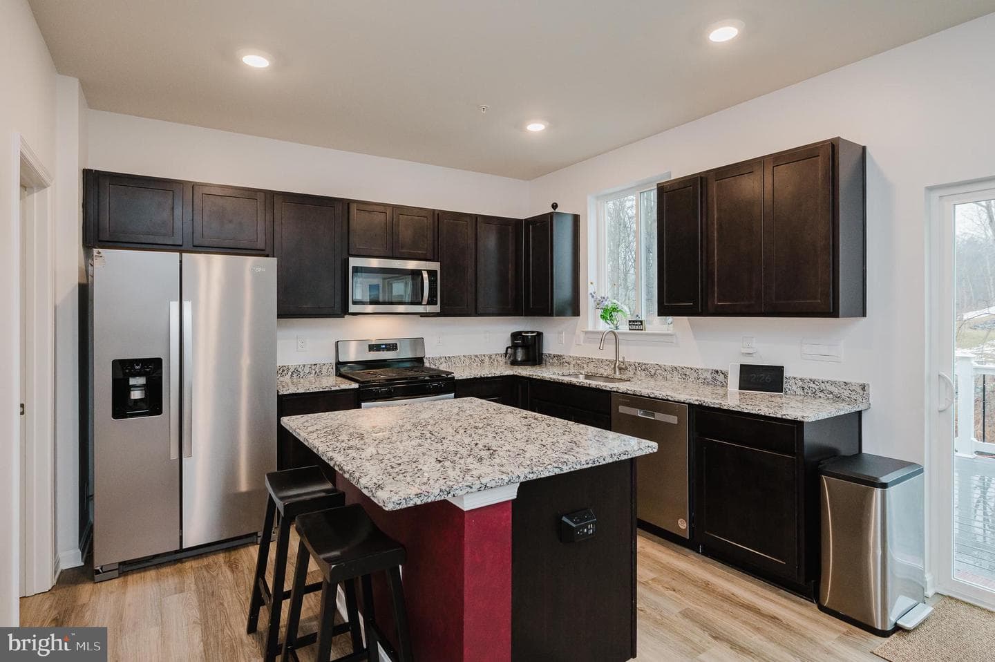 976 Pagonia Drive photo 12