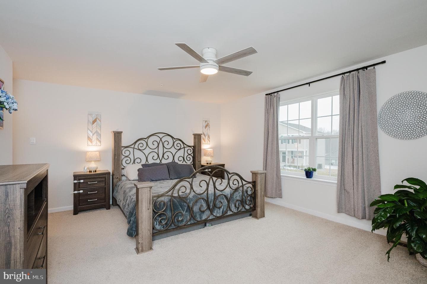 976 Pagonia Drive photo 23