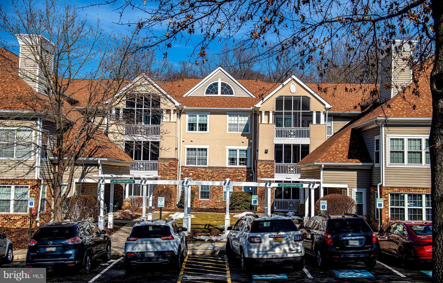 298 Canterbury Road #298-M photo 42