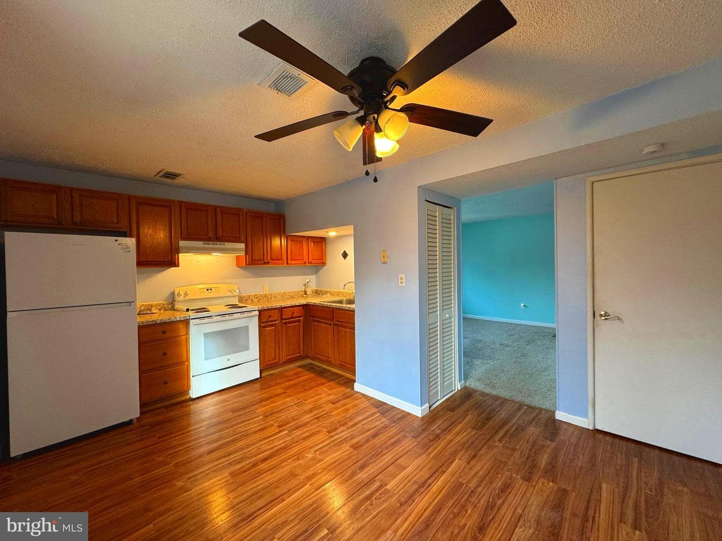 2013 Columbine Lane photo 12